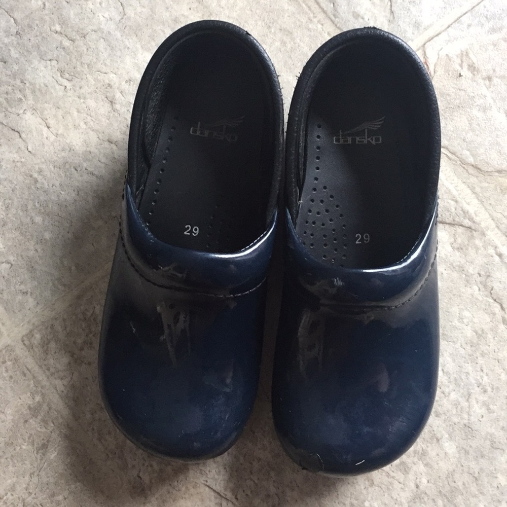 Kids Dansko Size 29